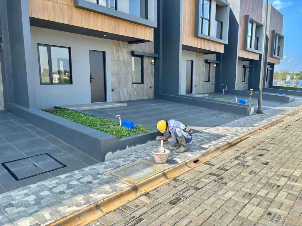 Perapihan Pedestrian 65A